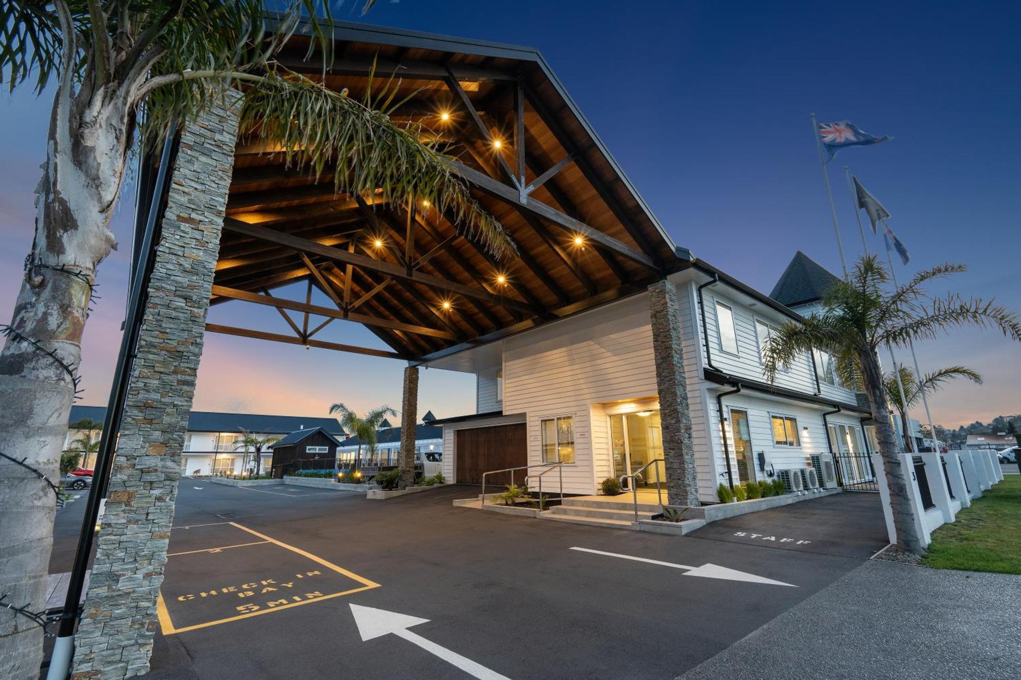 Newina Rotorua Otel Dış mekan fotoğraf